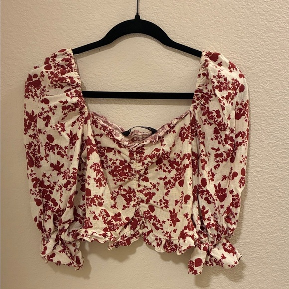 Zara Red and Cream Floral Blouse - Picture 2 of 4